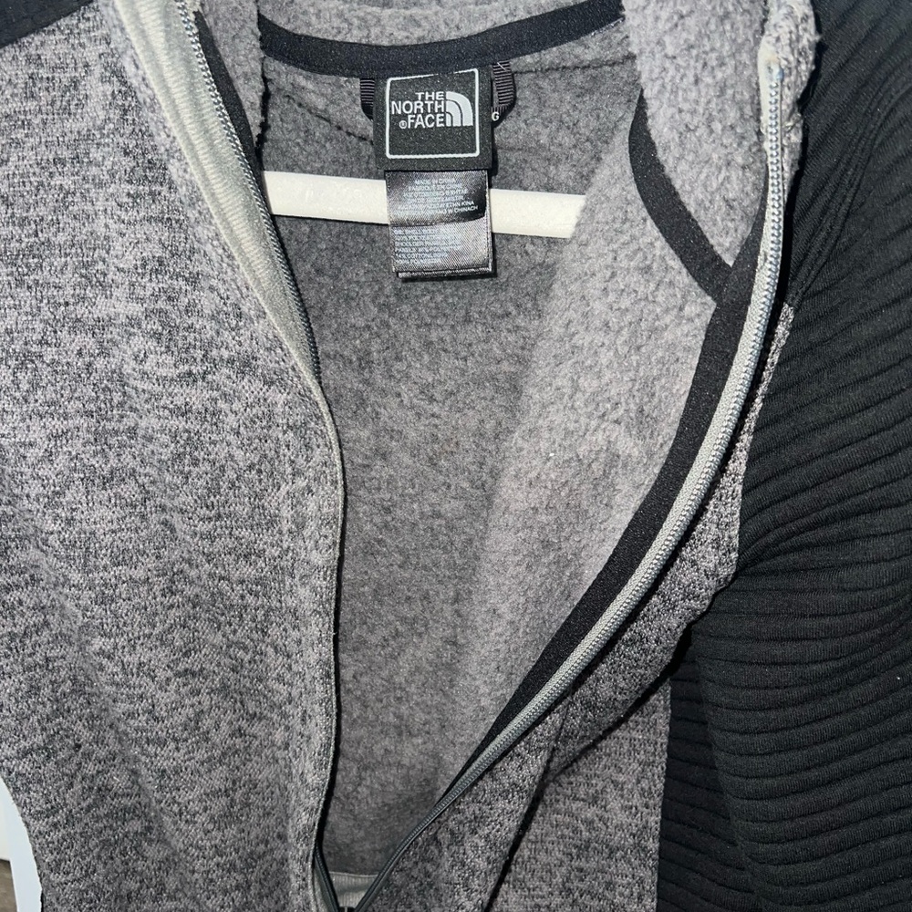 The north face adjustable, drawstring, hooded jacket – fleece lined - Picture 5 of 5